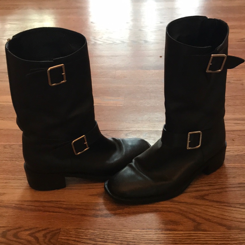 CHANEL Vintage Leather Boots - Picture 3 of 5